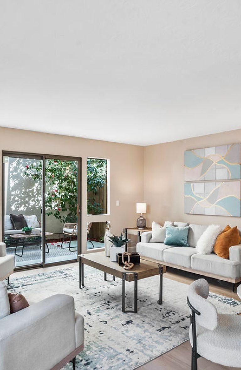 4-812KingfisherTer_0008